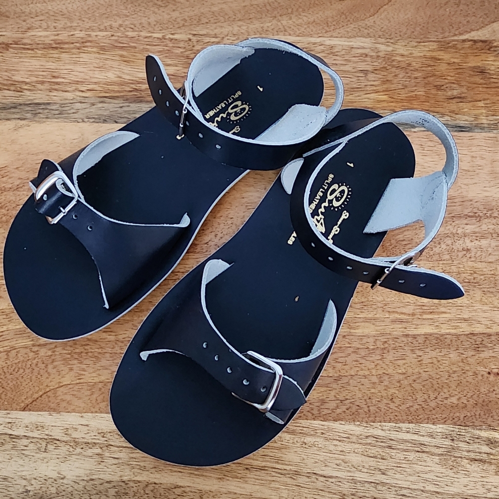NEW Saltwater Surfer Sandals Little Kid size 1 Navy
